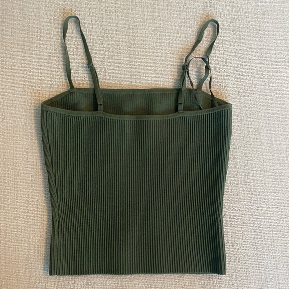 Aritzia Babaton Sculpt Knit Tank - Picture 4 of 4